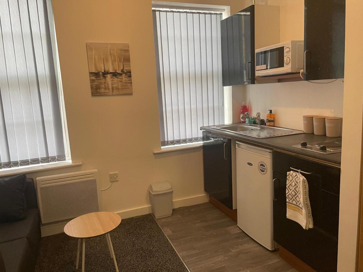 Bv Comfy Budget Studio At Quebec Street Bradford Bradford  Exterior photo